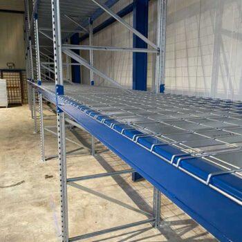 palletrek db-storage bij WEM renovatie in Kruibeke